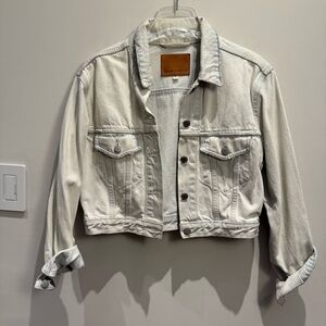 Denim Forum Cropped Jean Jacket Light Wash Size Small